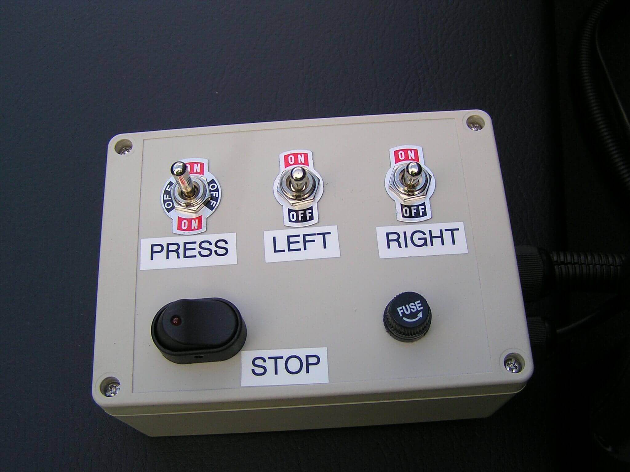 Electric controller 2 section with pressure adjust and master switch